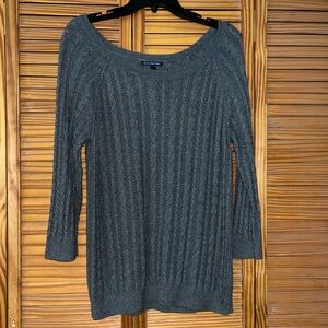 American Eagle Outfitters Gray 3/4 Sleeve Sweater Size Large‎